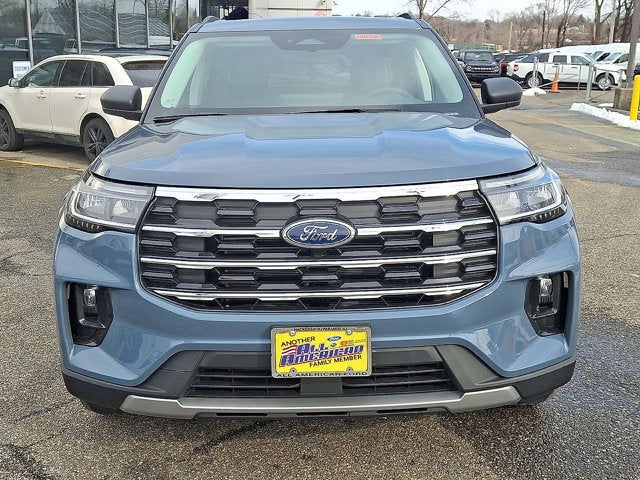 2026 Ford Explorer Base