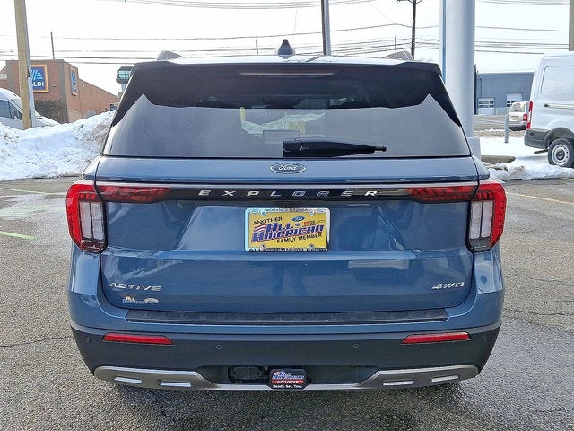 2026 Ford Explorer Base