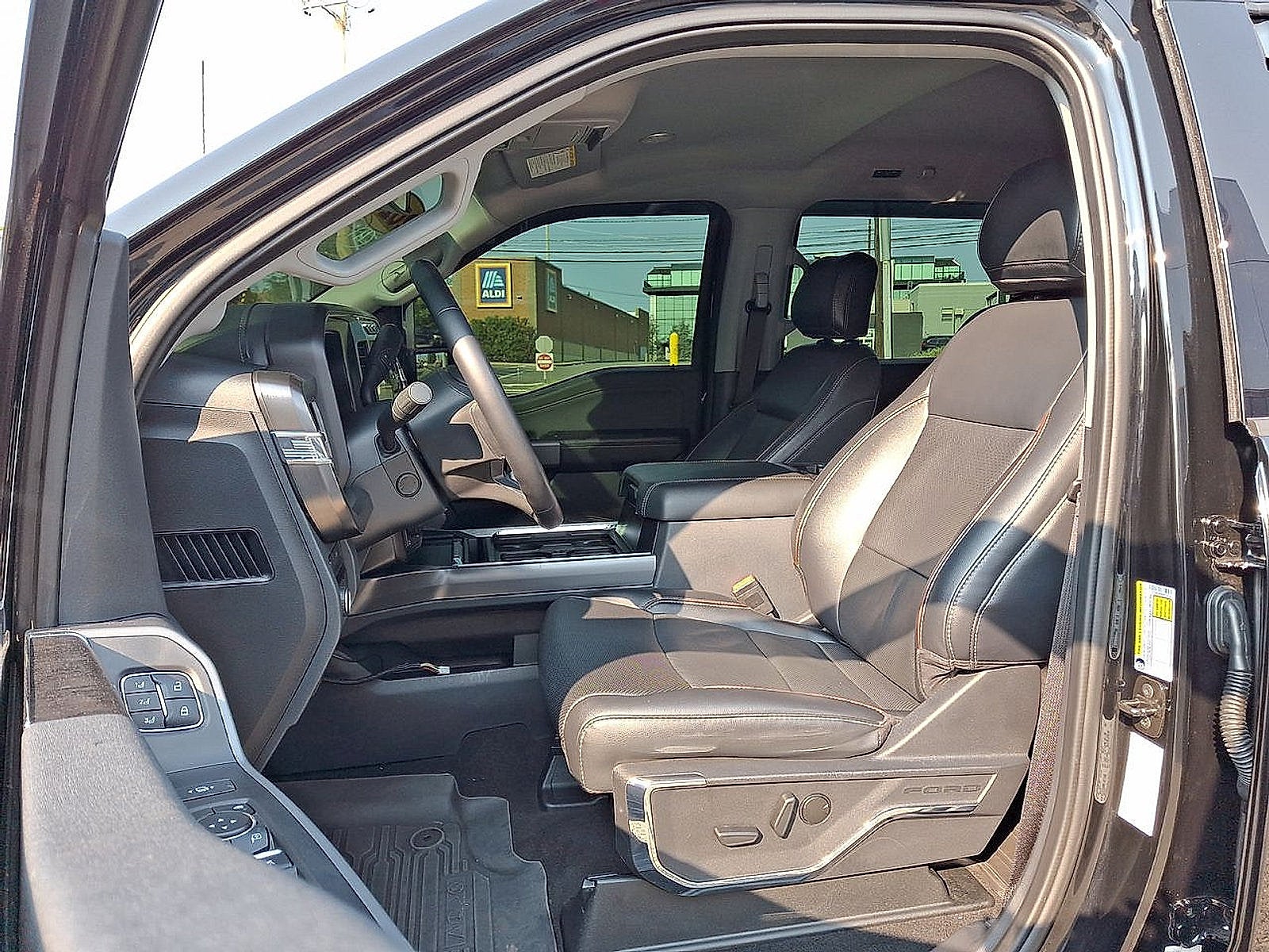 2024 Ford Super Duty F-250 SRW Super Duty