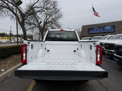 2026 Ford Super Duty F-350 SRW Base