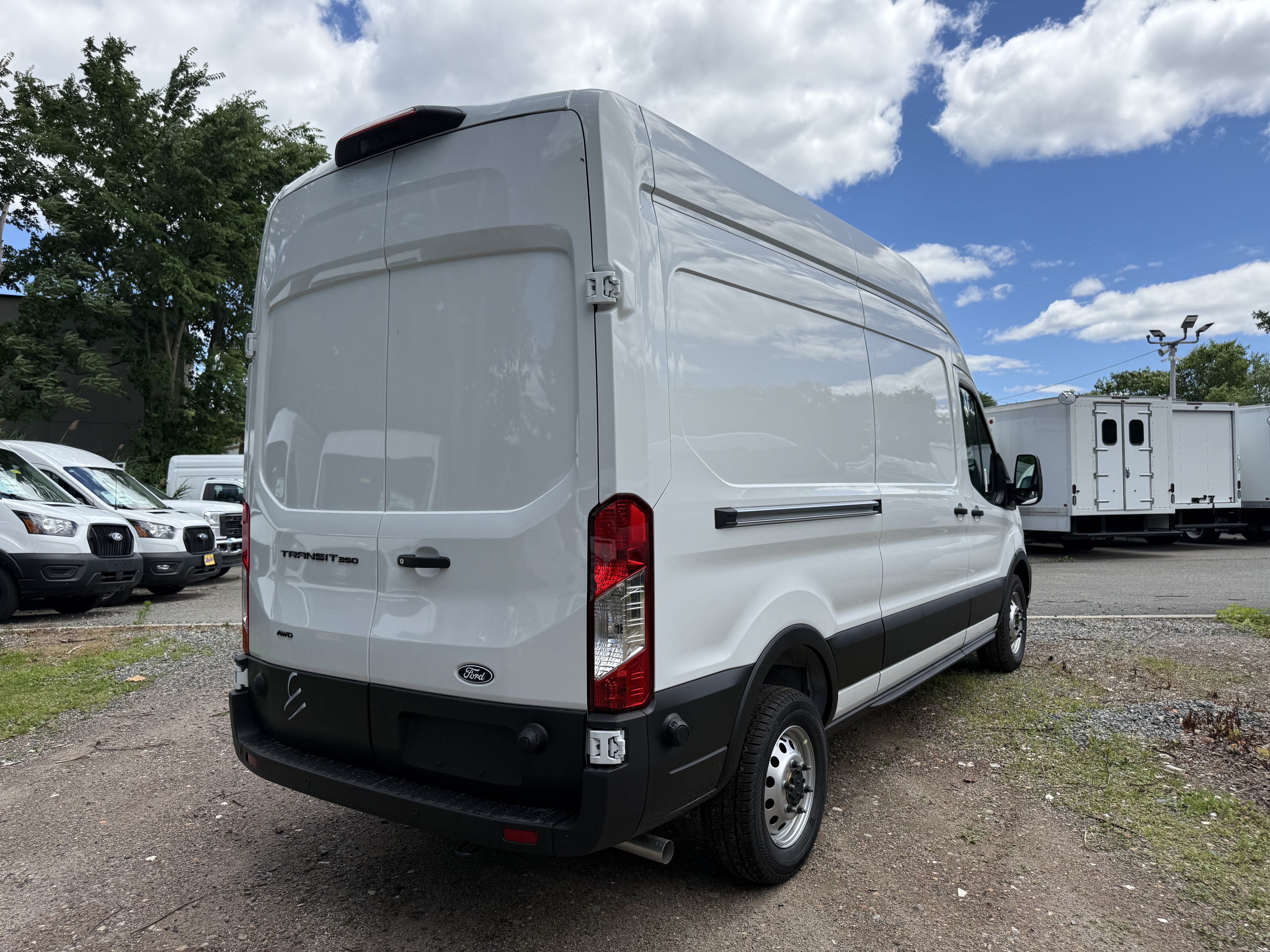 2026 Ford Transit Cargo Van Base