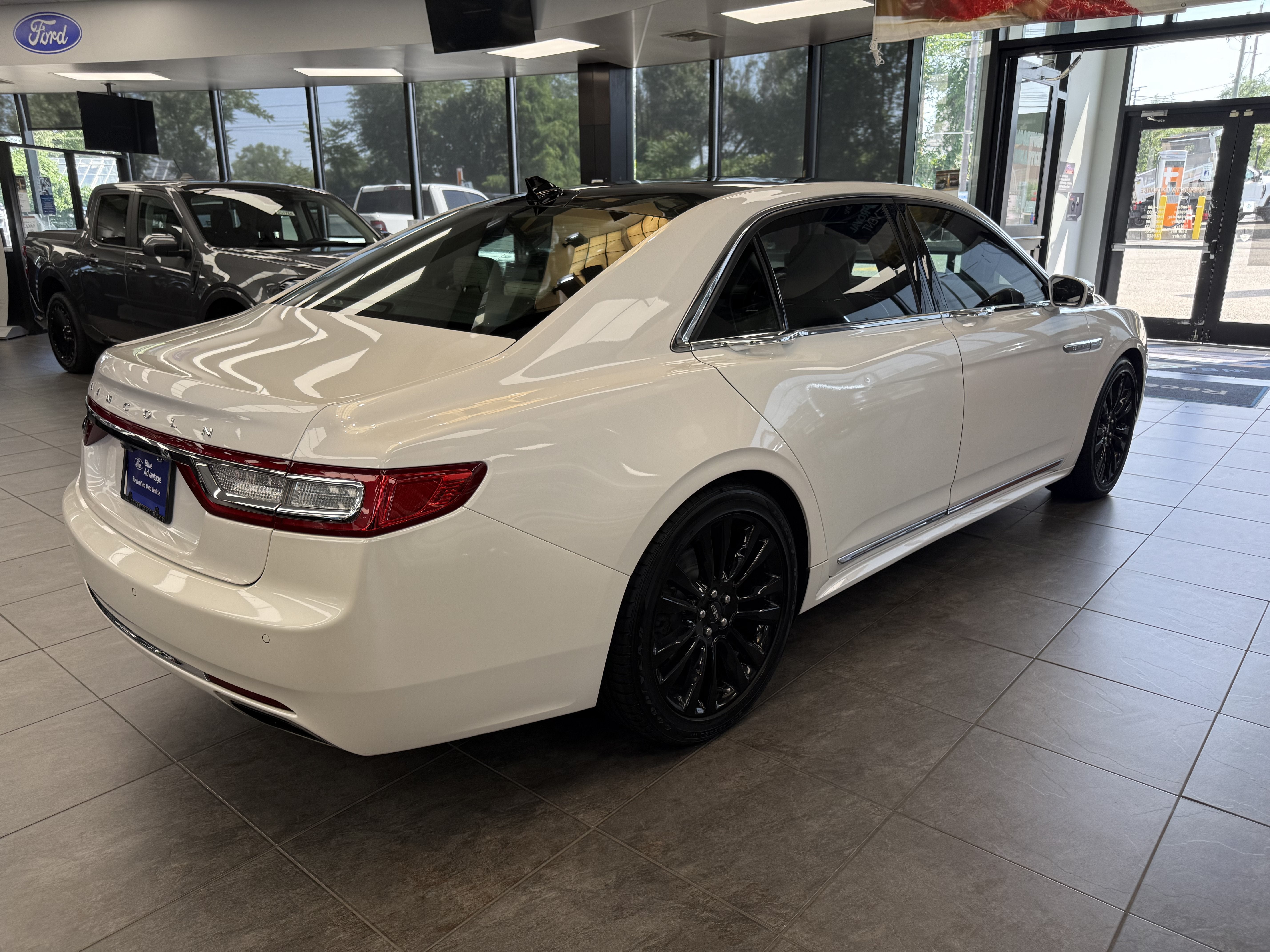2018 Lincoln Continental Reserve