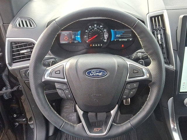 2022 Ford Edge ST