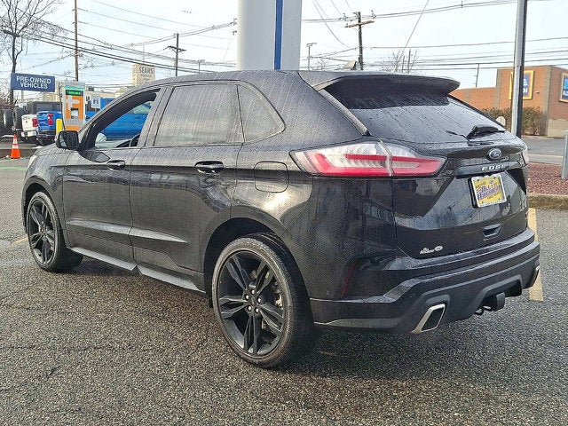 2022 Ford Edge ST