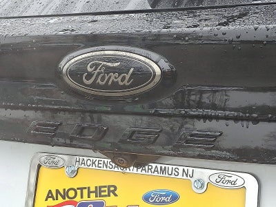 2023 Ford Edge SE