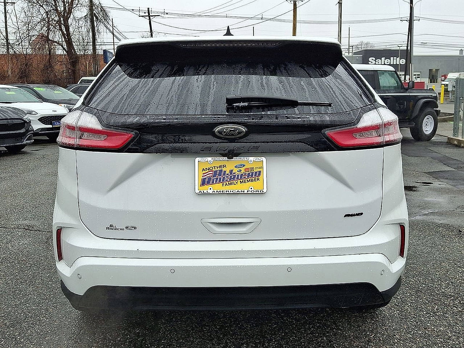 2023 Ford Edge SE