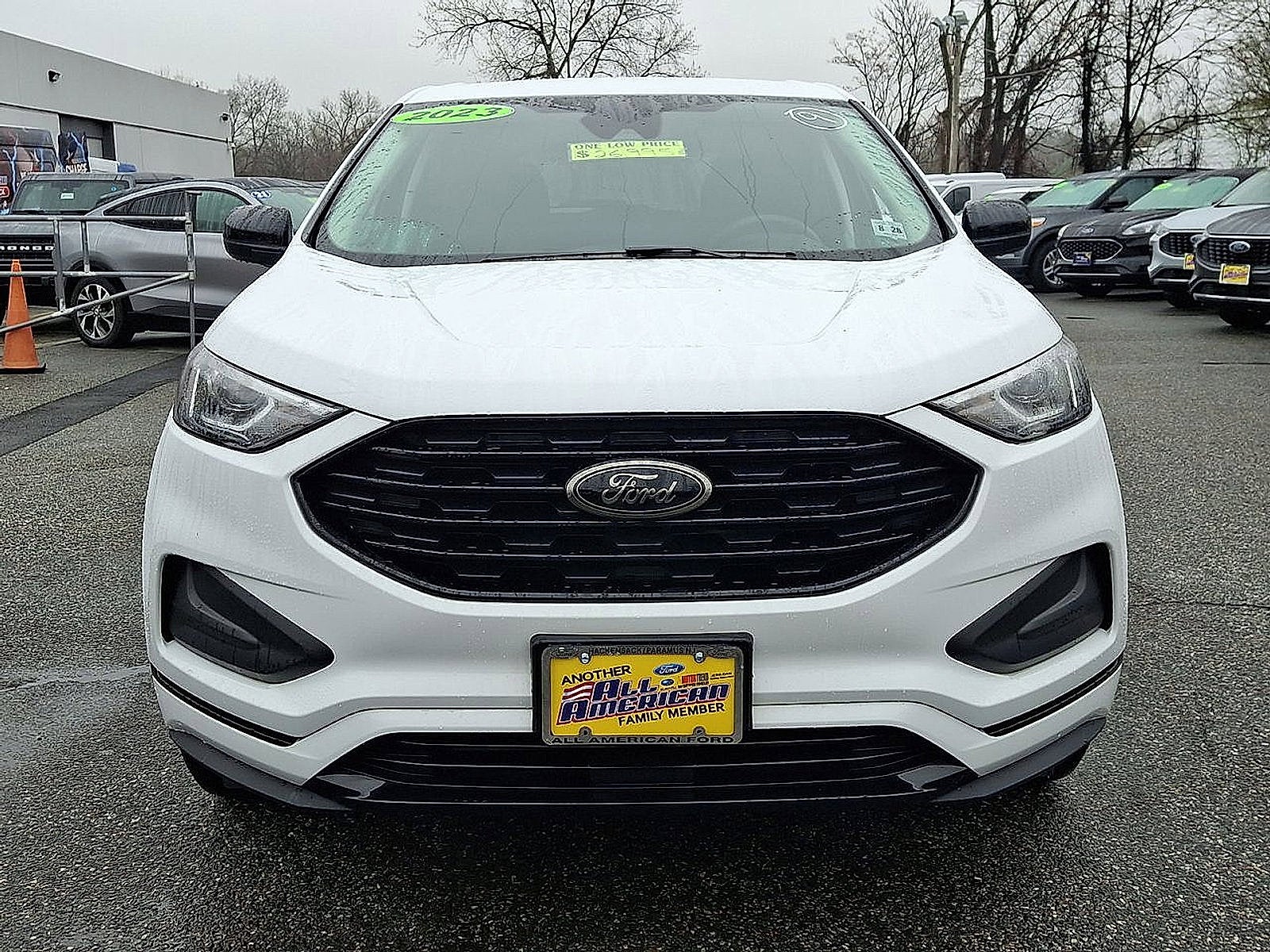 2023 Ford Edge SE