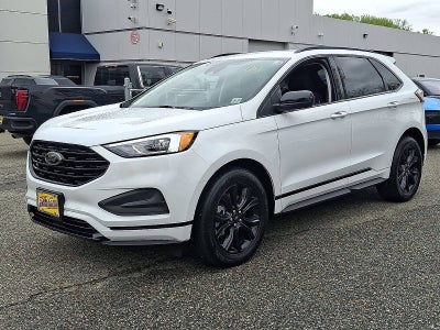 2022 Ford Edge SE