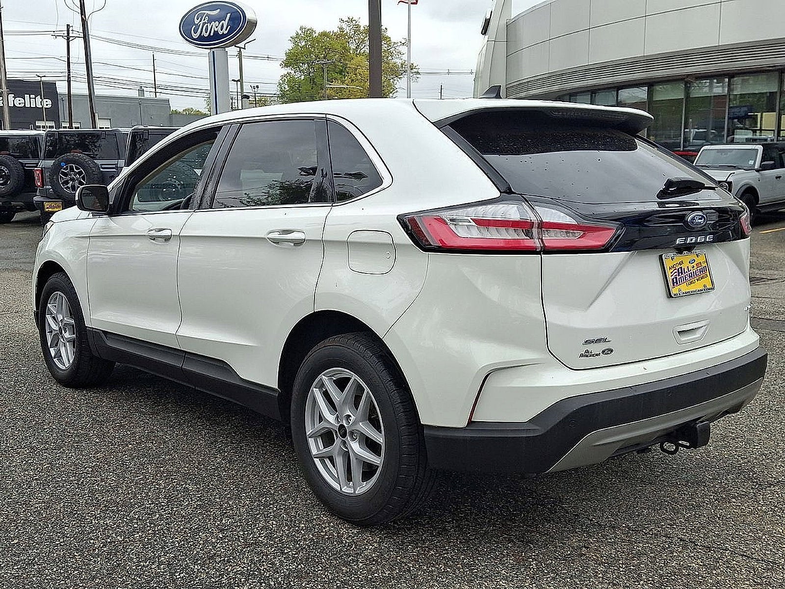 2023 Ford Edge Base