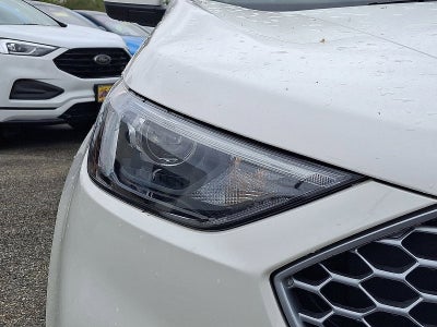 2023 Ford Edge Base