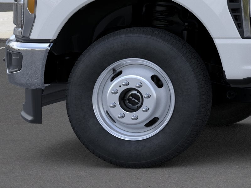 2026 Ford Super Duty F-350 DRW Base