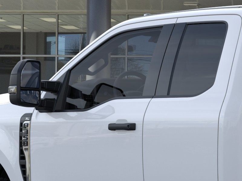 2026 Ford Super Duty F-350 DRW Base