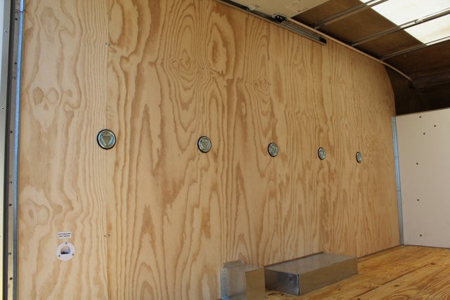 2026 Ford E-Series Cutaway 12 FT Aerocell Box