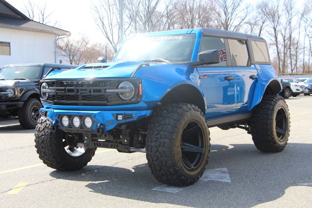 2024 Ford Bronco SoFlo Edition