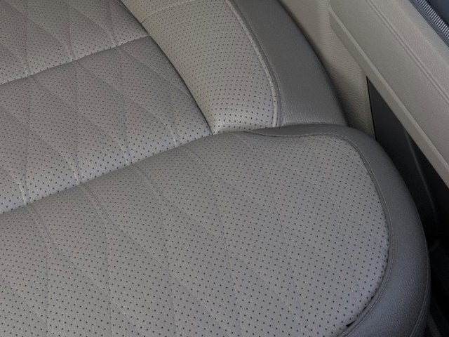 2026 Ford Super Duty F-250 SRW Base