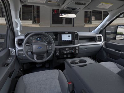 2026 Ford Super Duty F-350 SRW Base