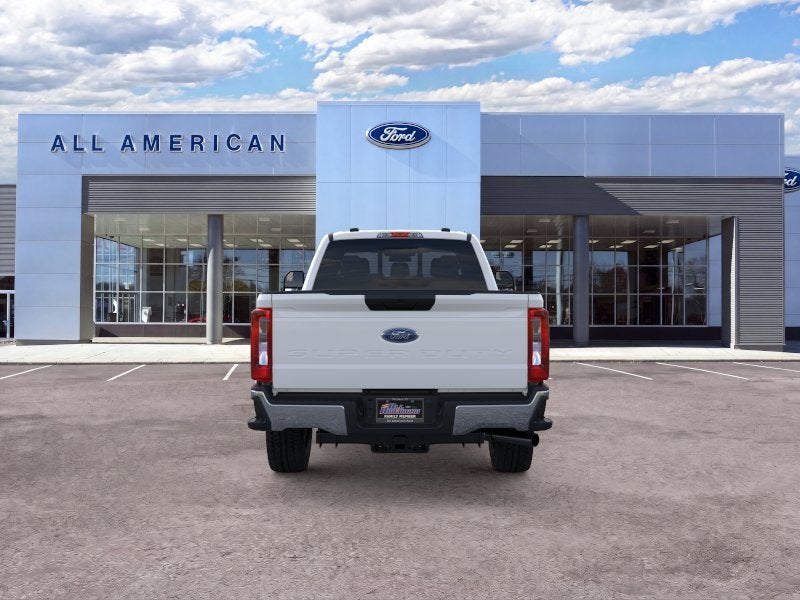 2026 Ford Super Duty F-350 SRW XLT