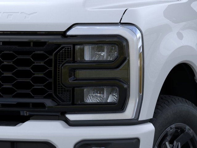 2026 Ford Super Duty F-350 SRW Base
