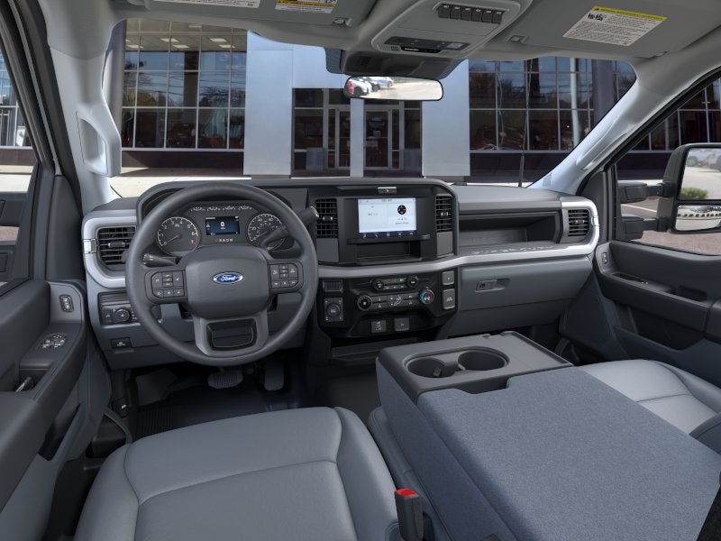 2026 Ford Super Duty F-350 SRW Base