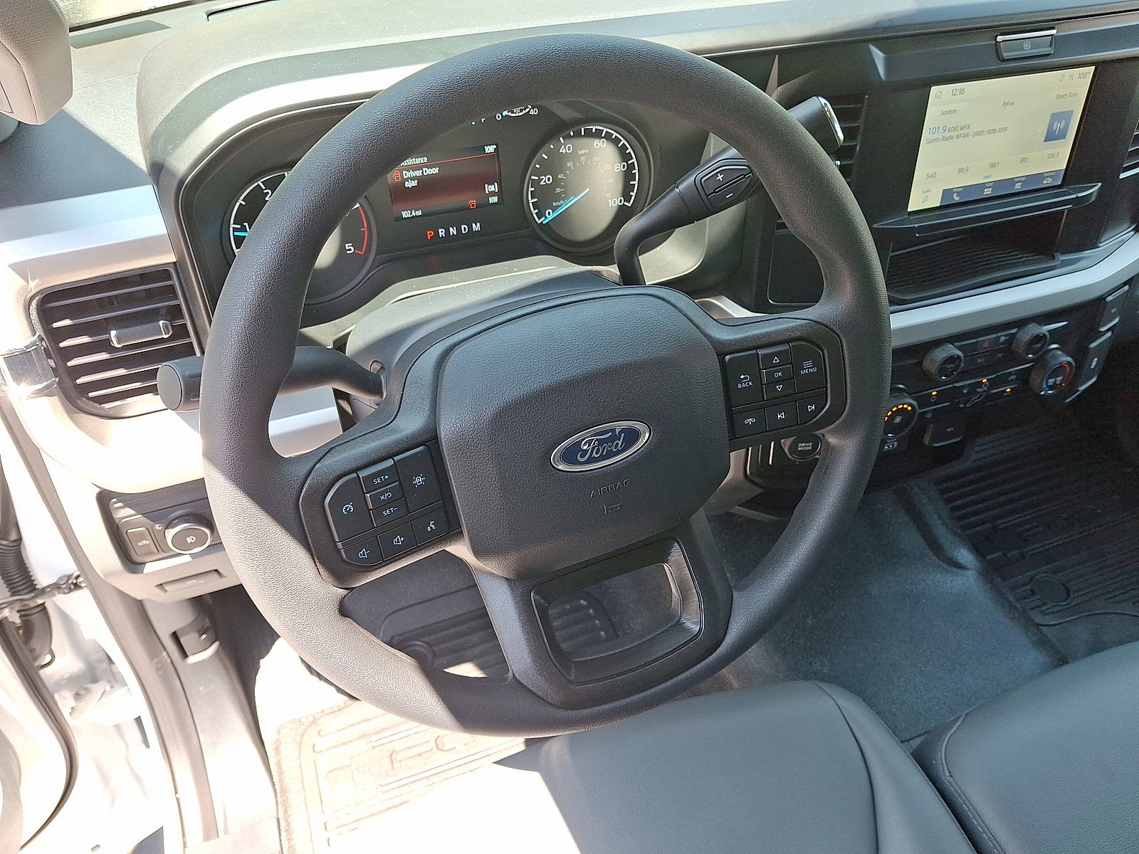 2026 Ford Super Duty F-600 DRW Base