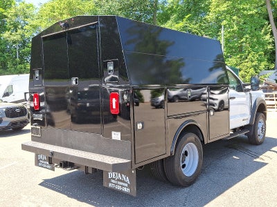2026 Ford Super Duty F-600 DRW Base
