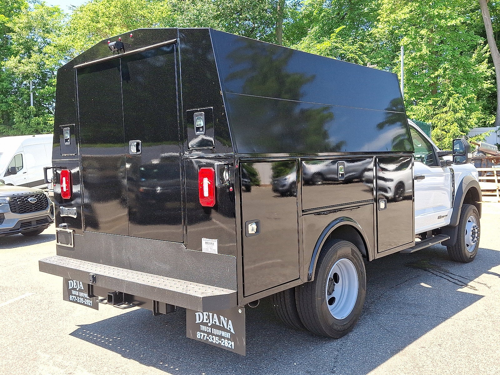 2026 Ford Super Duty F-600 DRW Base