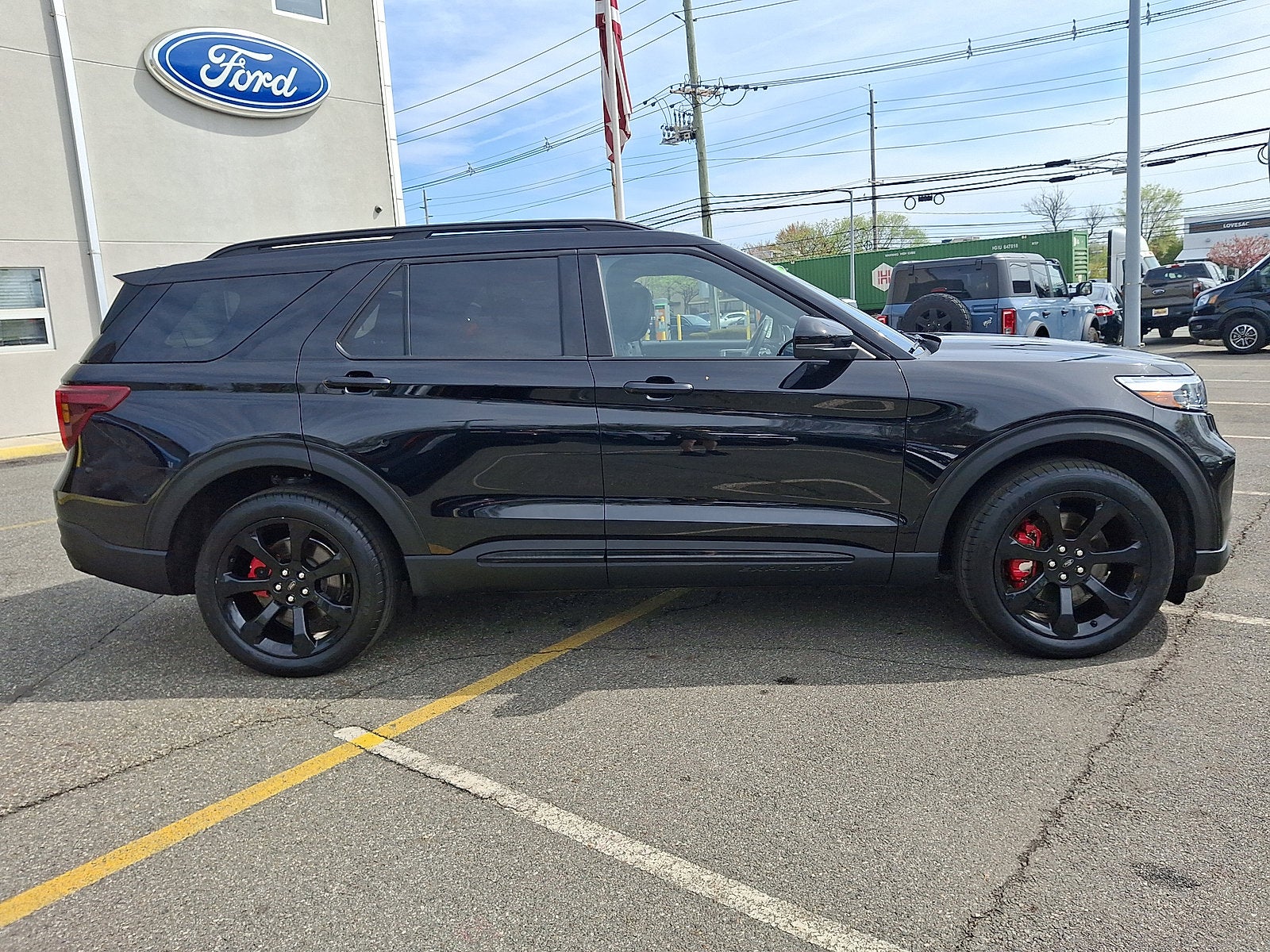 2023 Ford Explorer ST