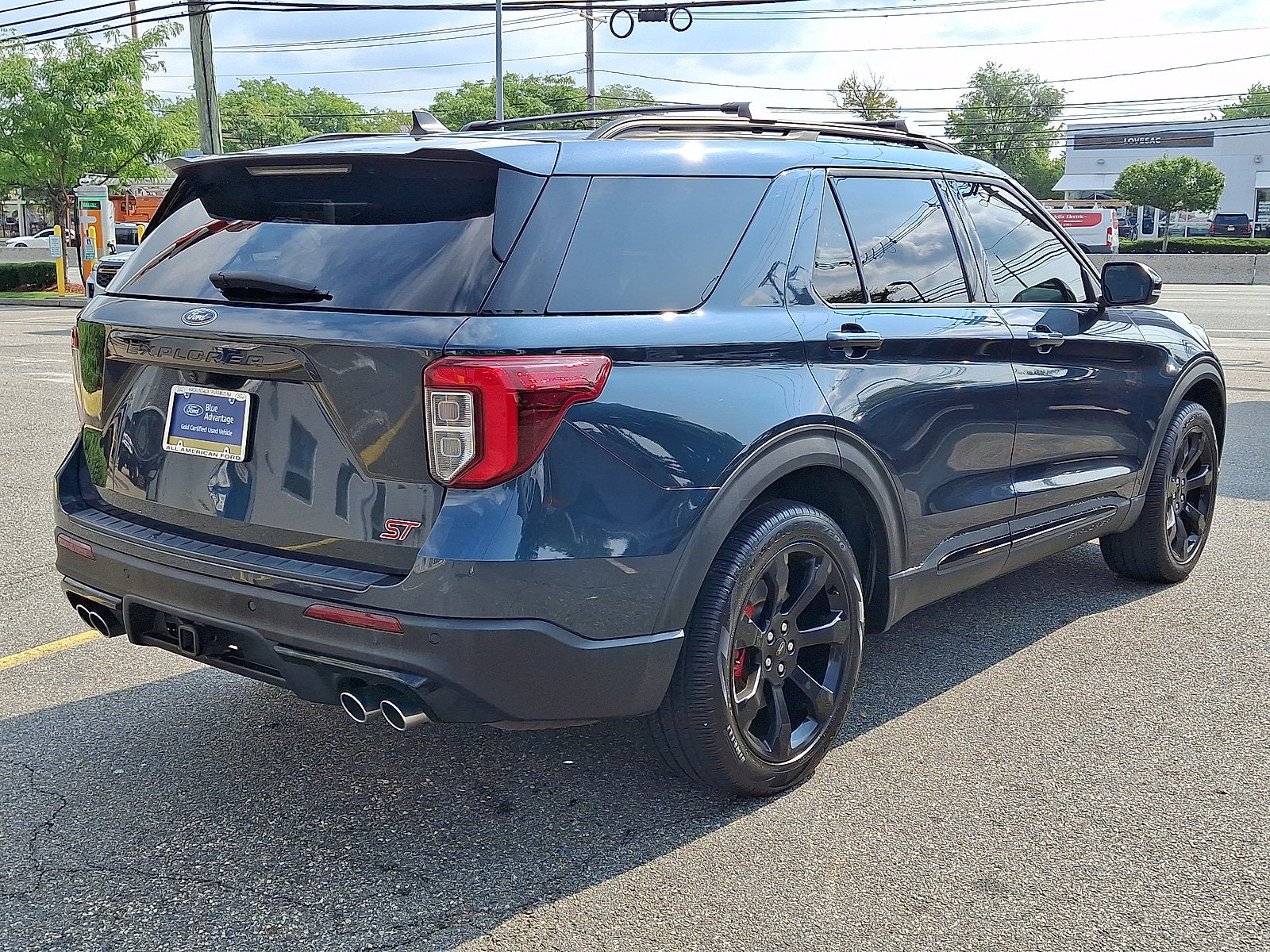 2023 Ford Explorer ST