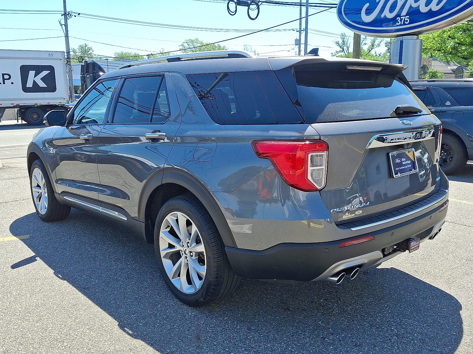 2023 Ford Explorer Platinum