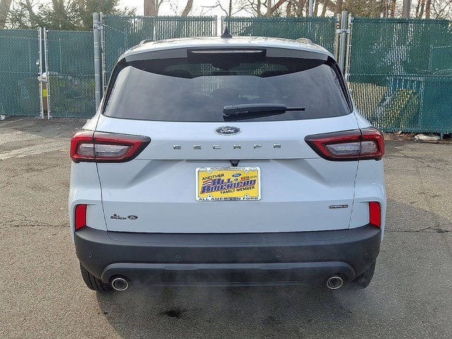 2026 Ford Escape ST-Line Select
