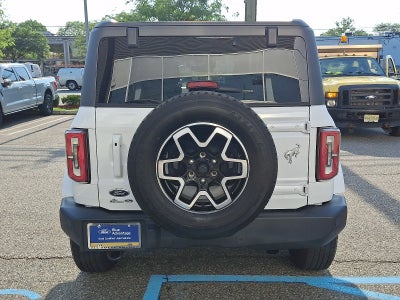 2023 Ford Bronco Base