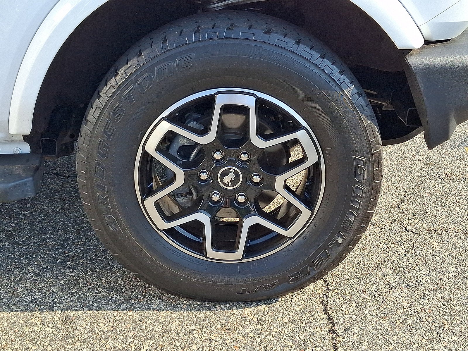 2023 Ford Bronco Base