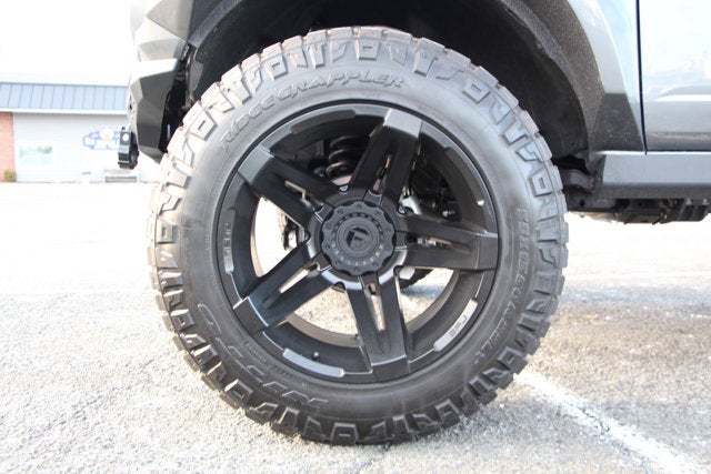 2024 Ford Bronco SoFlo Edition