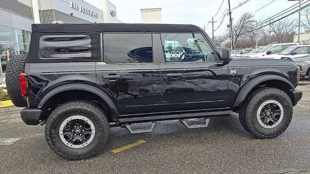 2024 Ford Bronco Base