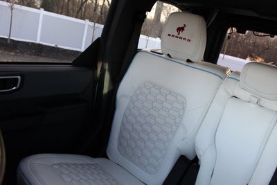 2024 Ford Bronco SoFlo Edition