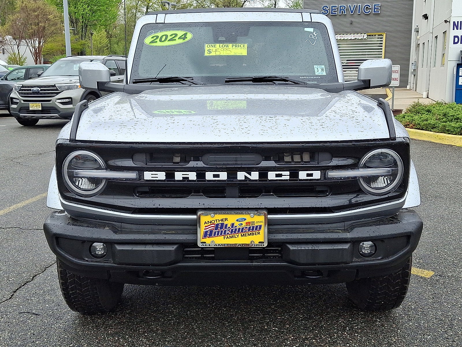 2024 Ford Bronco Outer Banks