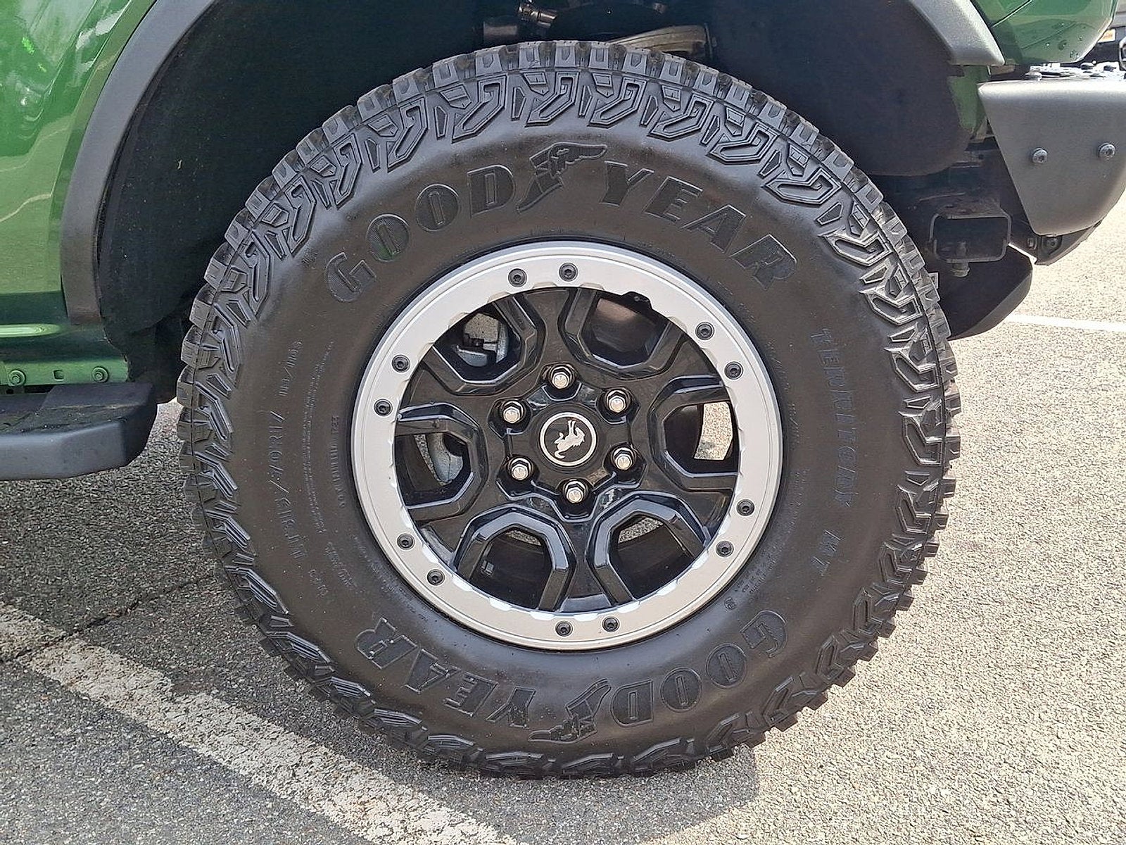 2023 Ford Bronco Base