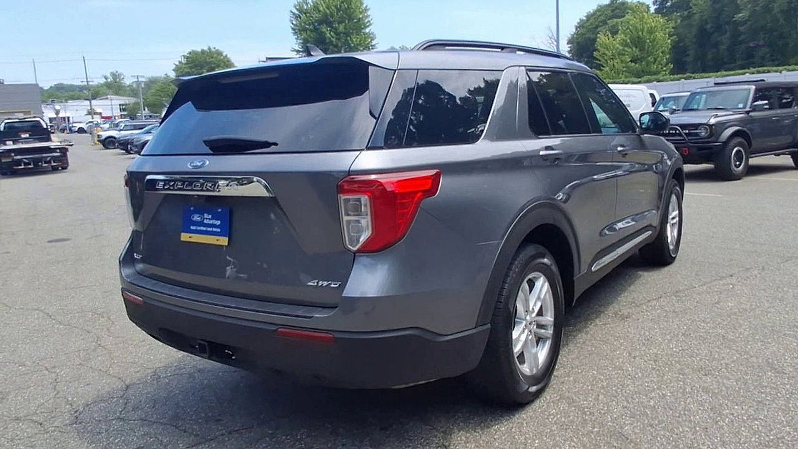 2023 Ford Explorer XLT