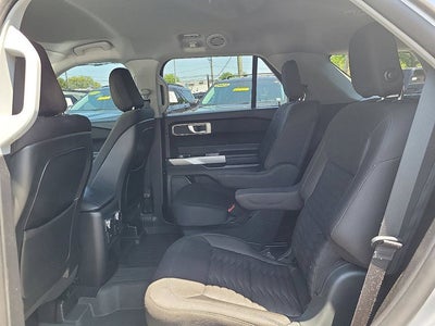 2020 Ford Explorer Base