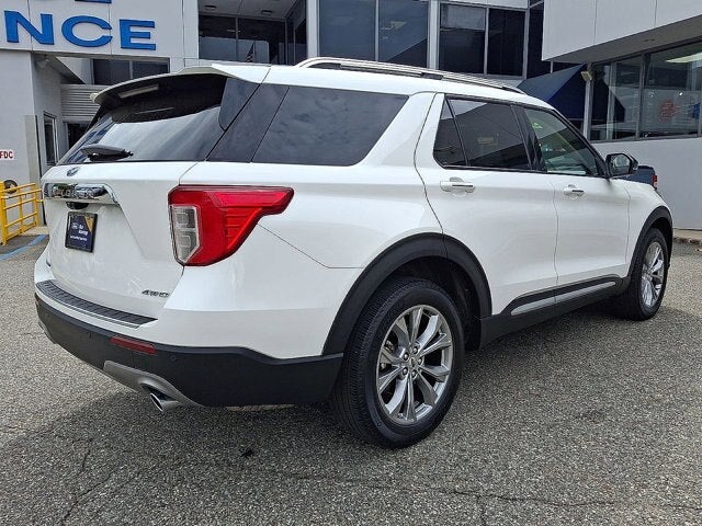 2023 Ford Explorer Base