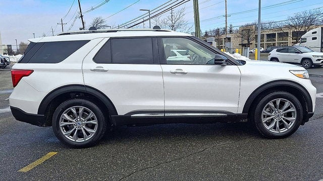 2023 Ford Explorer Base