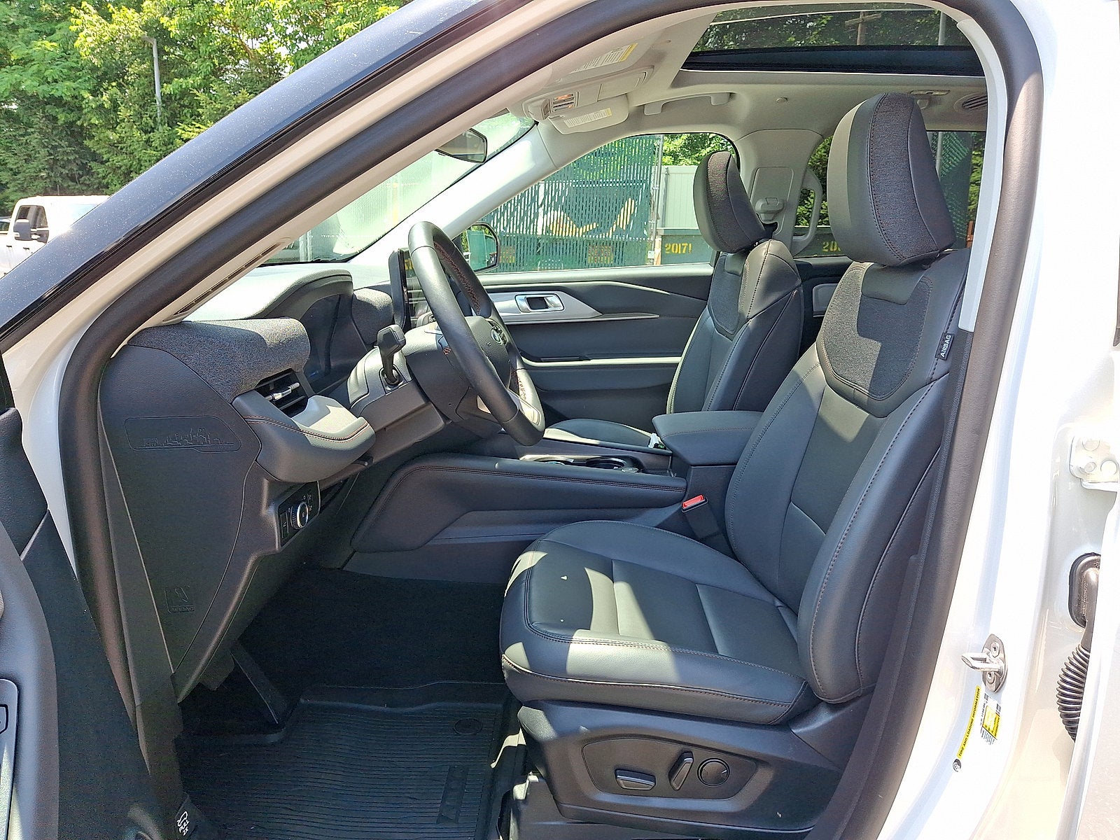 2026 Ford Explorer Base