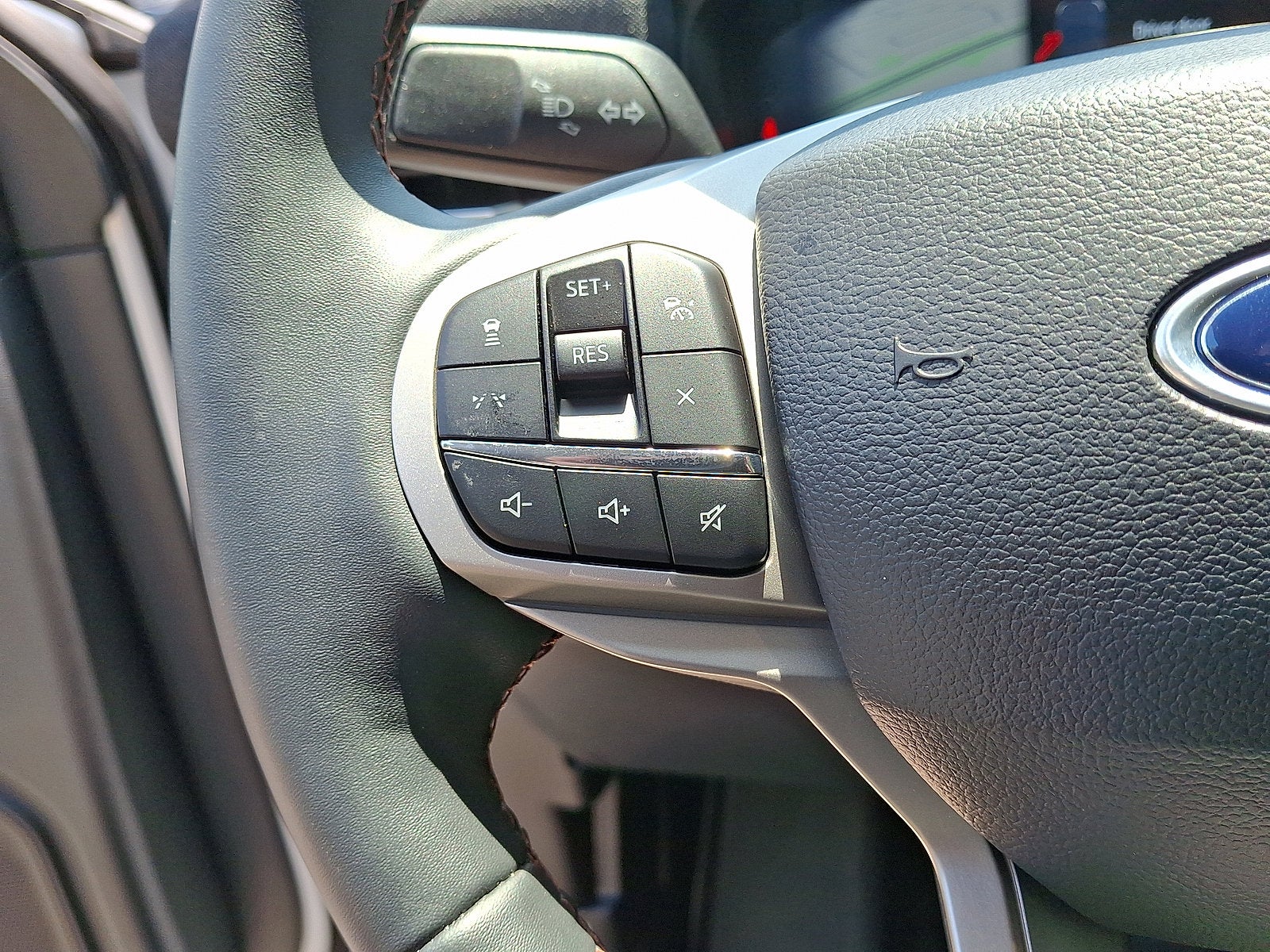 2026 Ford Explorer Base