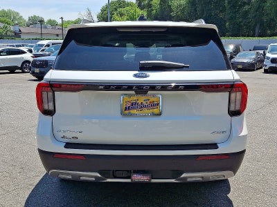 2026 Ford Explorer Base