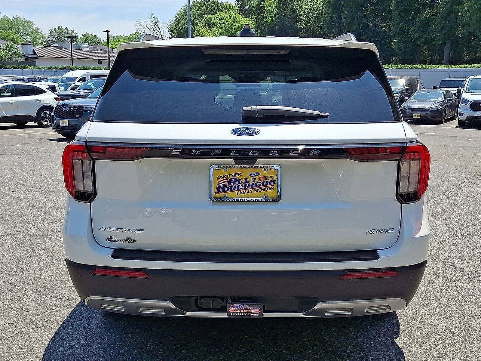 2026 Ford Explorer Base