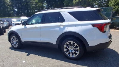 2026 Ford Explorer Base