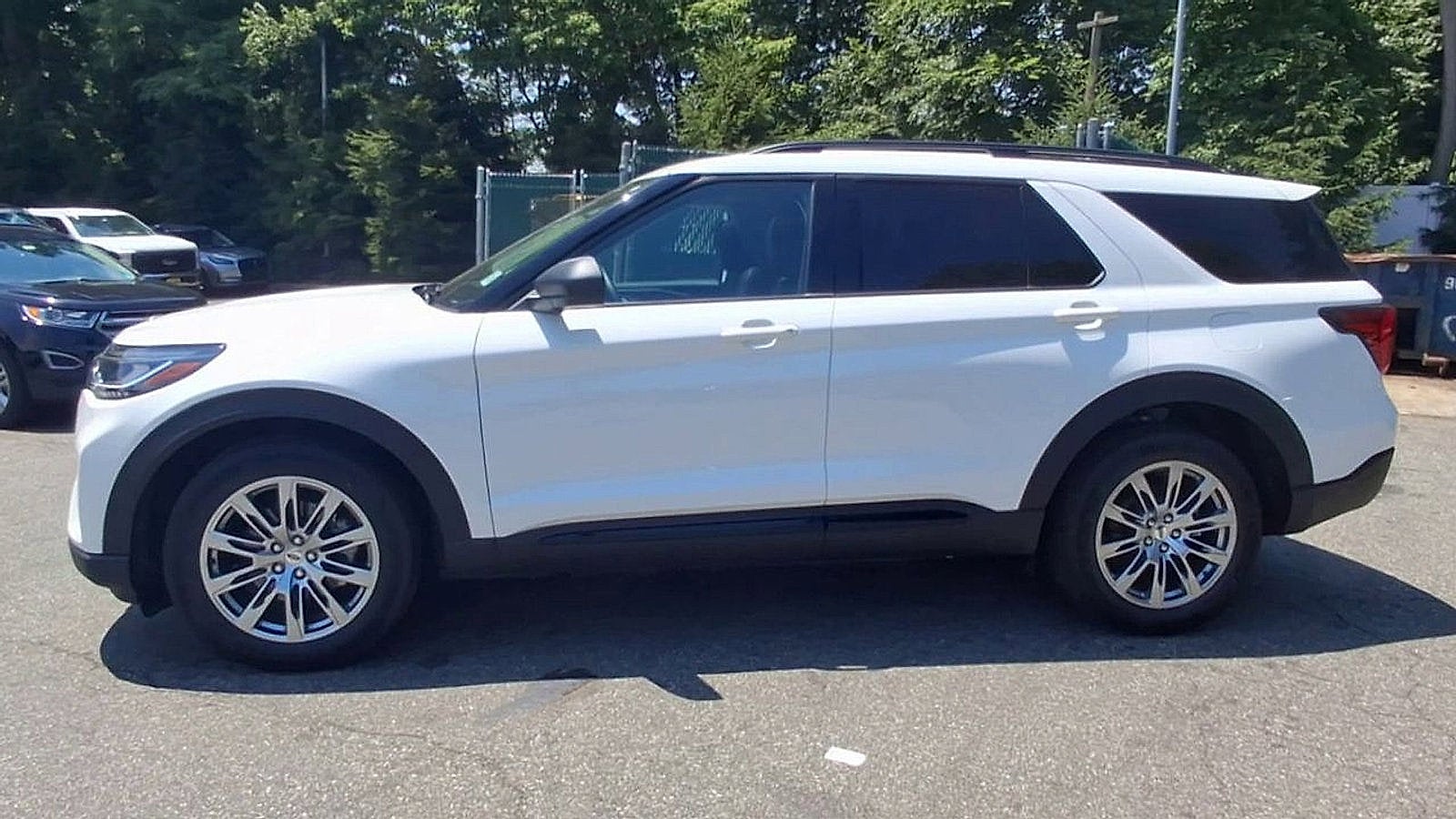2026 Ford Explorer Base