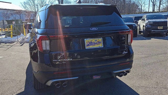 2025 Ford Explorer Base