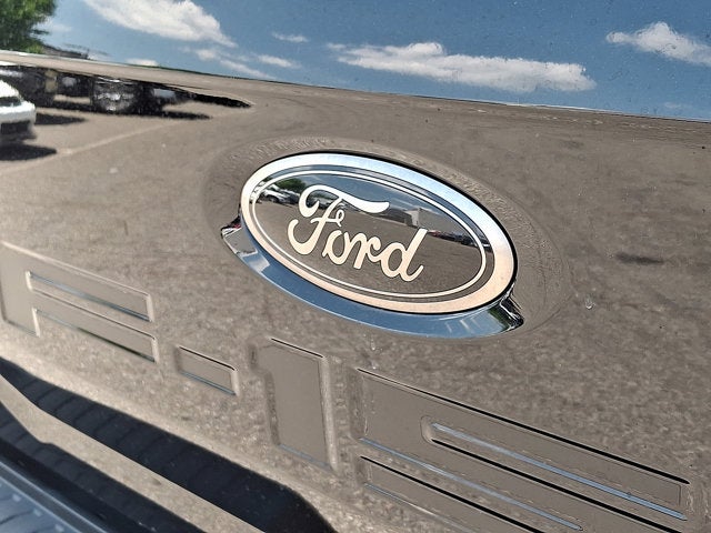 2023 Ford F-150 Base