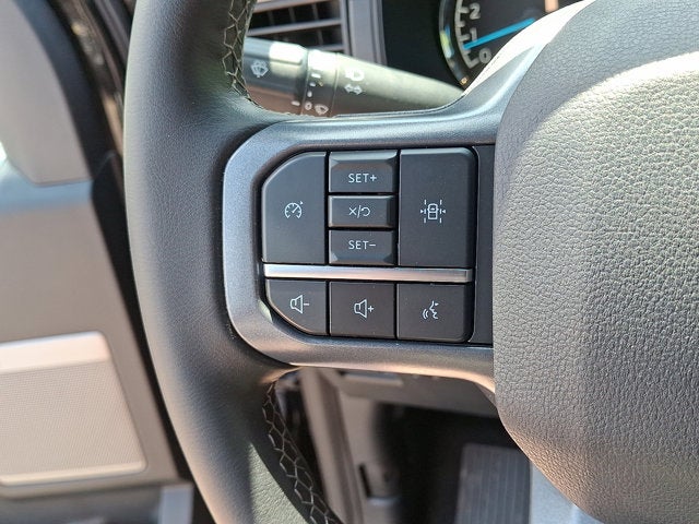 2023 Ford F-150 Base